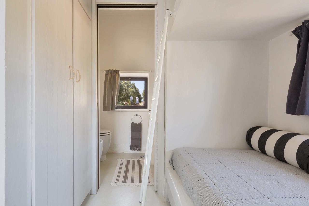 Casale Con Cipresso Villa Ostuni Ngoại thất bức ảnh